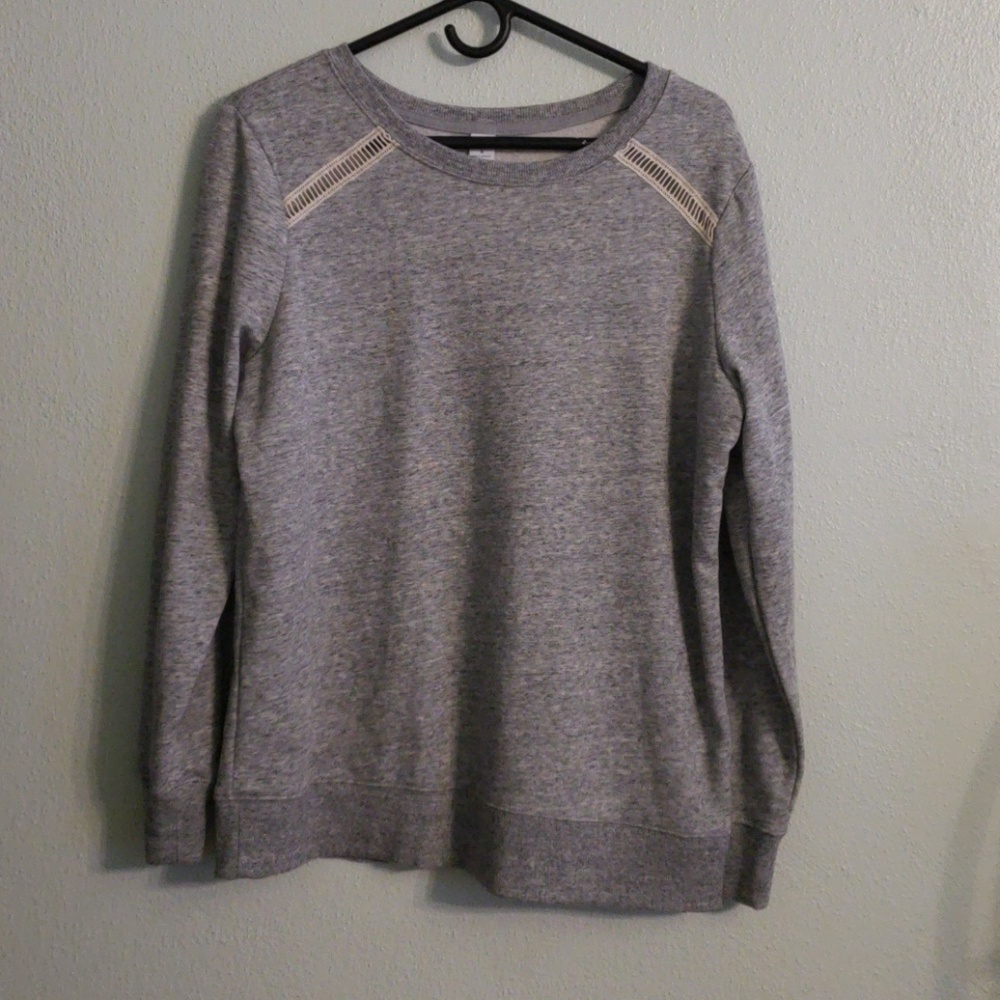 🍭Old Navy Sweatshirt with lace